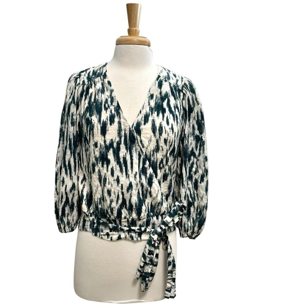 EVEREVE Faux Wrap Balloon Sleeve Tie-Tie Ikat Print Blouse Top size Small